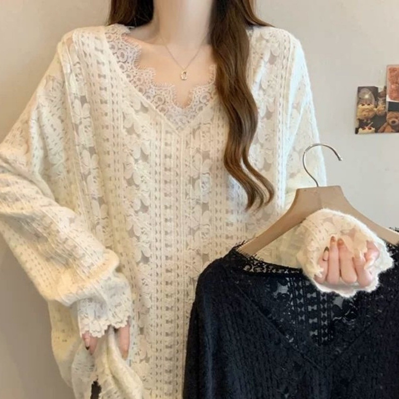 Plus-Size Autumn V-Neck Lace Patchwork Mid-Length Tummy-Concealing Slimming Long-Sleeve T-Shirt Top 150kg Plus Size