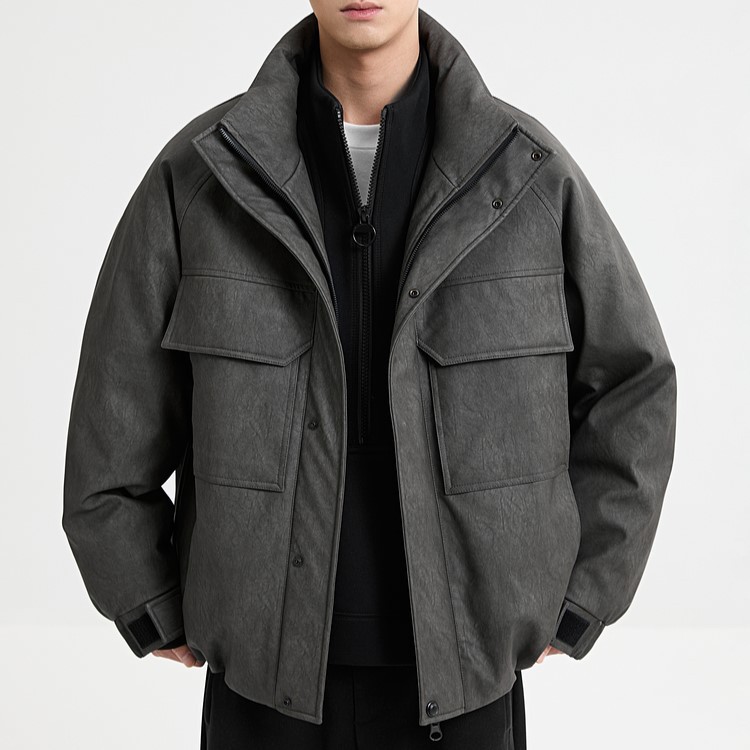 男士轻薄多口袋羽绒服2025冬季新款pu皮保暖短款夹克式工装外套男