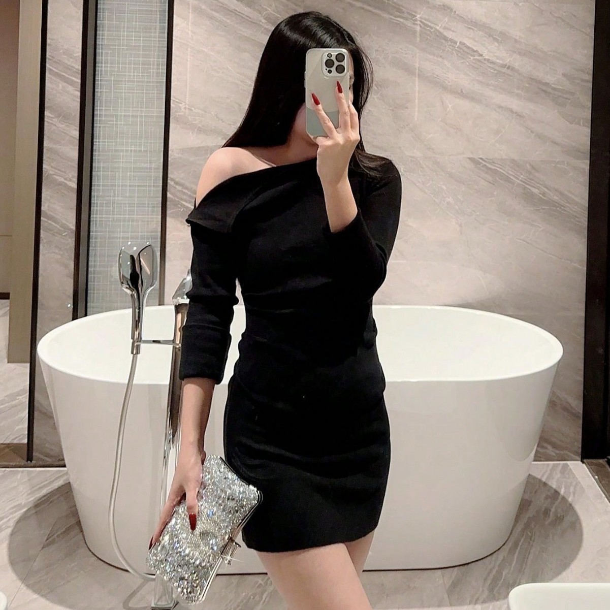 2025 New Luxury Diamond-Encrusted Cheongsam Clutch Bag, Rhinestone Evening Bag For Formal Gowns With Chain Strap - Thumbnail 3