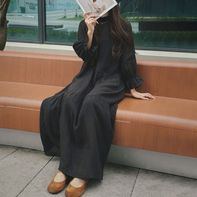 Sumi's New Spring and Summer Witch-Style Little Black Dress with Three-Quarter Sleeves, Made of Ramie and Tencel, Featuring a Half-High Collar and a Flowing Long Design