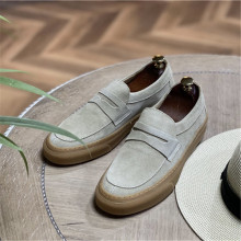 2025�ļ�Ӣ������Ь�з��qţƤ����һ�_��ƤЬ�����_��ЬӢ���L��