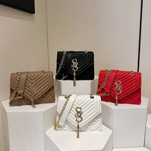 2025�����¿�r������б���Ů���s�ٴ�С������ɫ朗l���e�μ��