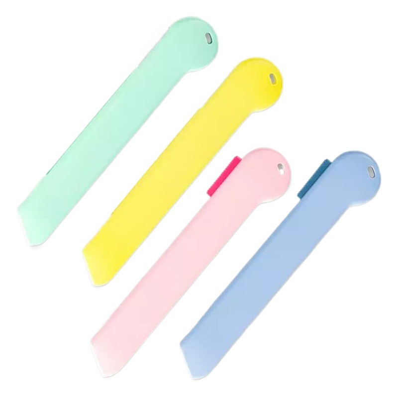 Cúter Seccionable CU-006S de Plástico Multiuso para Manualidades y Paquetes