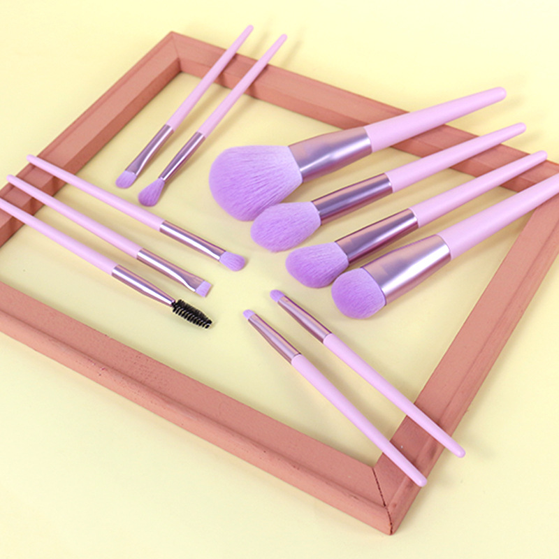 Nuevo conjunto de 11 pequeños cepillos de maquillaje de patata púrpura Cangzhou cepillo de maquillaje de pelo suave logotipo personalizado fabricante de herramientas de maquillaje