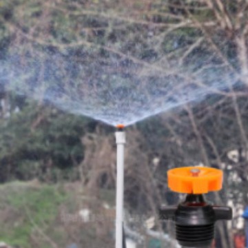 4 puntos volante de plástico rociador 360 grados rociador rotatorio automático para riego agrícola jardín césped rociador de pulverización