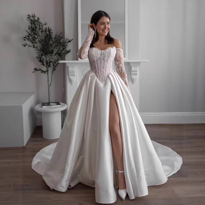 Long-Sleeve Satin Wedding Dress, Forest Style, 2025 New Model, Simple Strapless Design with Slit and Open Back, Suitable for Travel Photography, with a Small Train, Slimming Effect