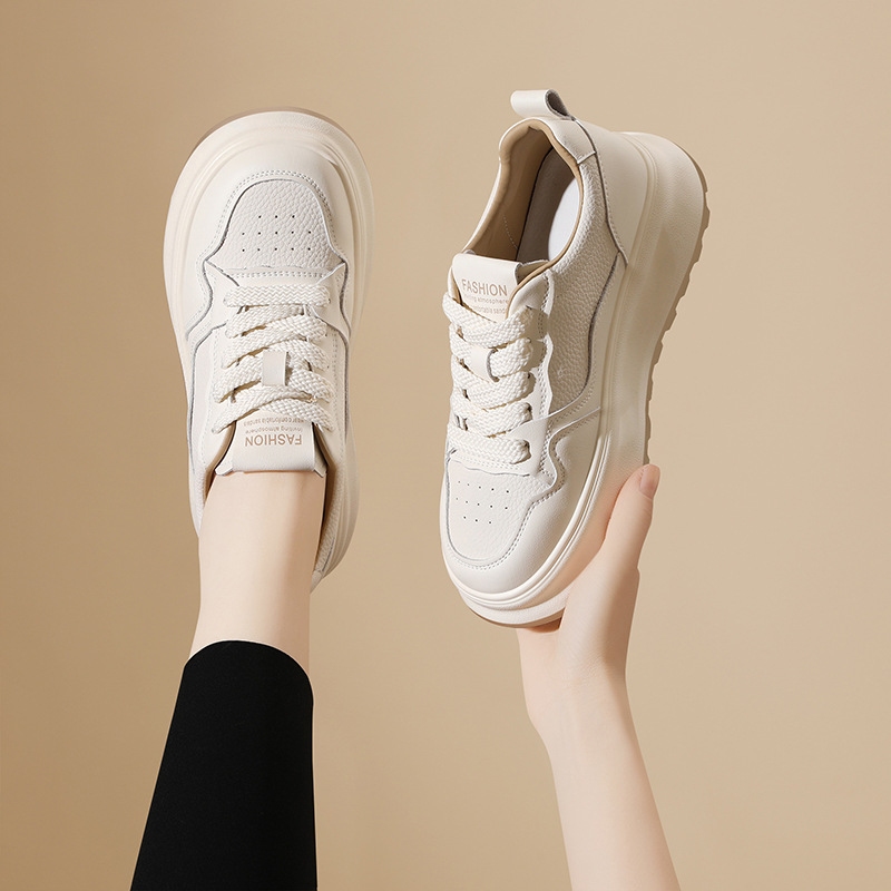 White Casual Sneakers For Women Soft Flat Sole Versatile Shoes_voghion.com