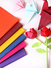 特卖素色手揉纸皱纹纸创意鲜花包装纸手工diy材料川崎玫瑰折花纸