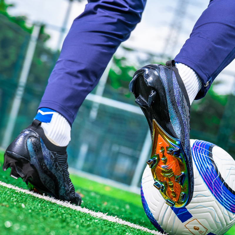 Professional Soccer Shoes With Studs And Electroplated Soles Unisex_voghion.com