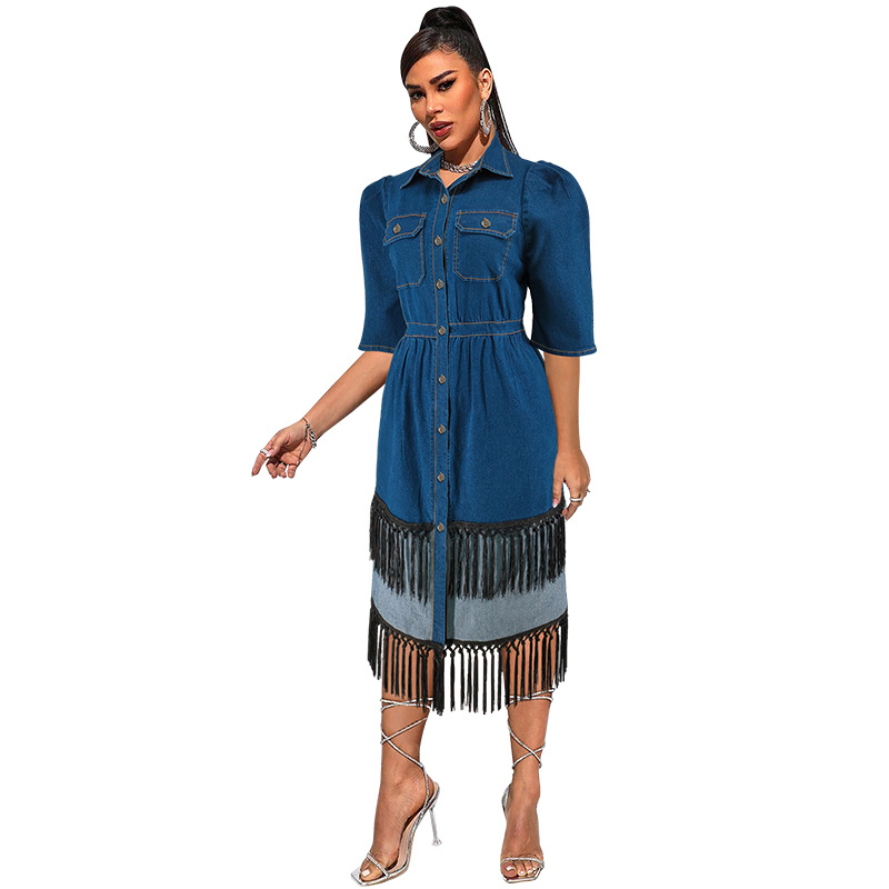 Plus size jeansklänning för kvinnor med krage och tofsar_voghion.com