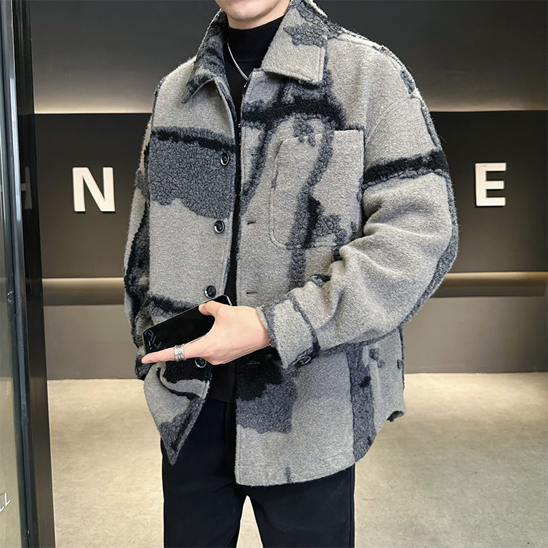 회색