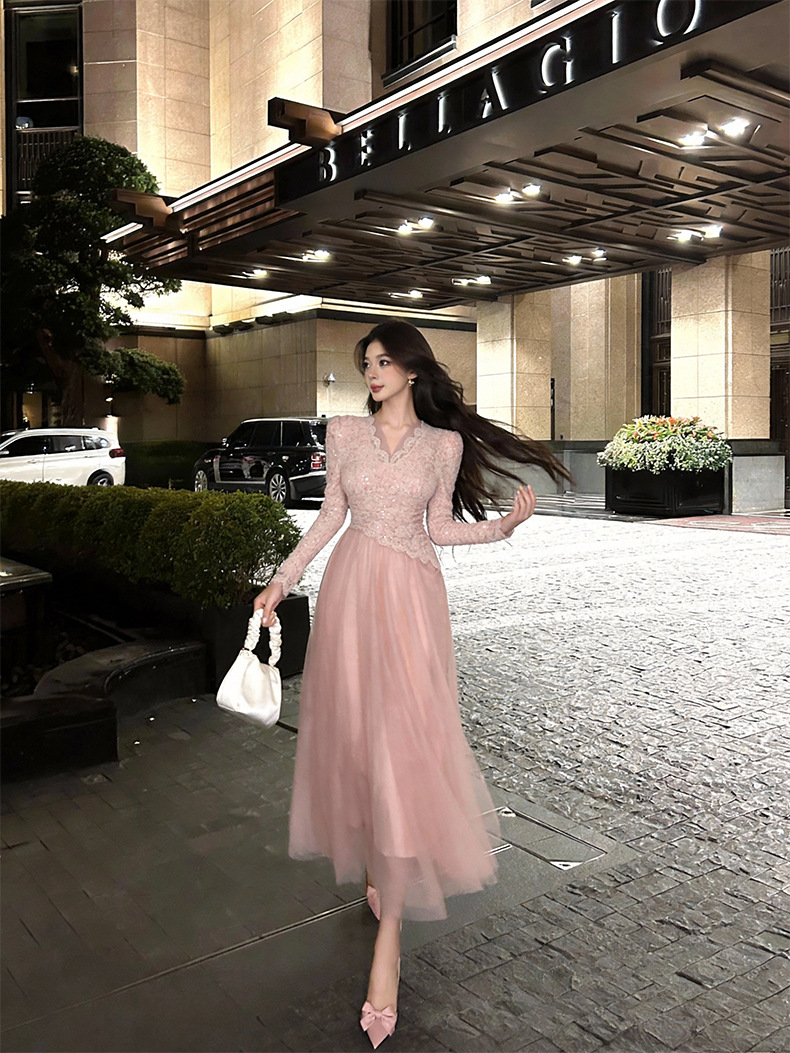 Đầm maxi nữ cổ V ren thắt eo xòe lưới phong cách Pháp — màu hồng chi tiết 9