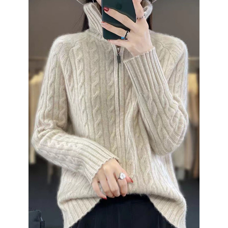 Autumn and Winter New High Collar Wool Cardigan Women's Twist Zipper Sweater Knitted Sweater Loose Thickened Western Style Jacket