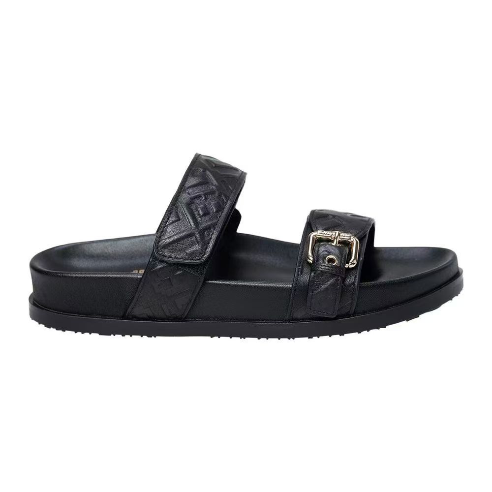 Foreign trade European and American beach slippers new sandals one-word slippers flat metal buckle fashion sandals series