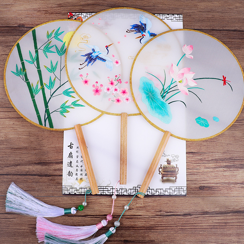 Bordado DIY hecho a mano fan bordado principiante material paquete antiguo cinta poke bordado Suzhou bordado regalo