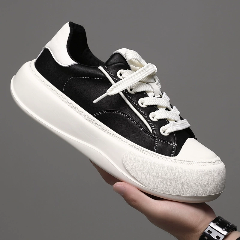 2025 новых модных мужских повседневных туфель, модные туфли на шнуровке с большим носком, универсальная легкая подошва, белые туфли из верхнего слоя коровьей кожи интернет-знаменитостей.