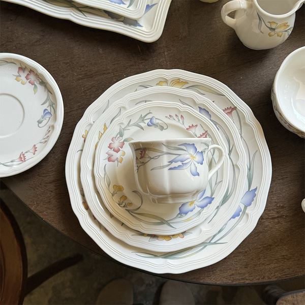 Ceramic tableware
