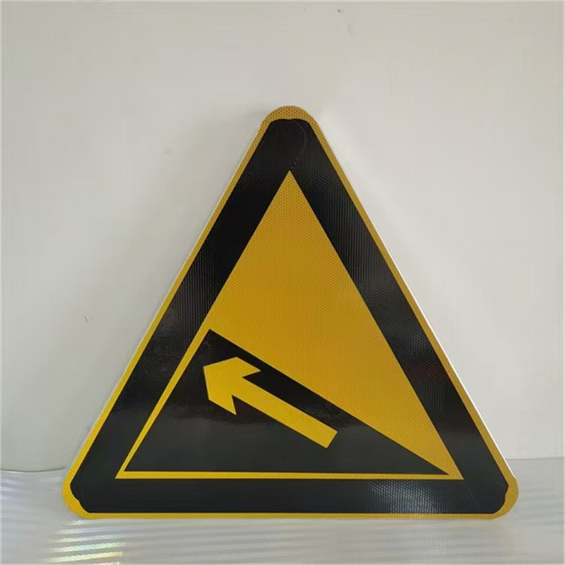 重庆交通标志杆双悬臂高速公路指示牌 三角牌反光 安全警示牌