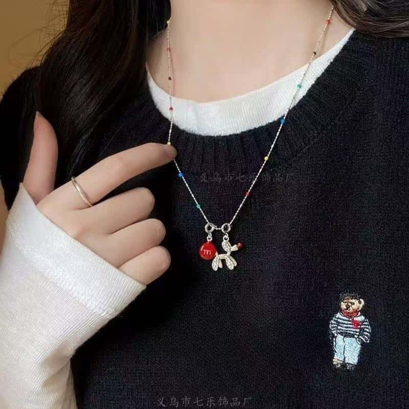 9493