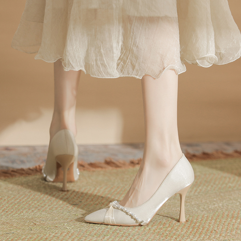 316-216 Pointed Toe Stiletto High Heels Large Size Plus Fat and Widened Pearl Women's Shoes Small Size Shallow Mouth Fairy Style Shoes