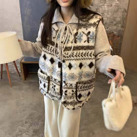 复古费尔岛仿羊羔毛马甲女秋冬叠穿宽松显瘦马夹保暖外套潮92101