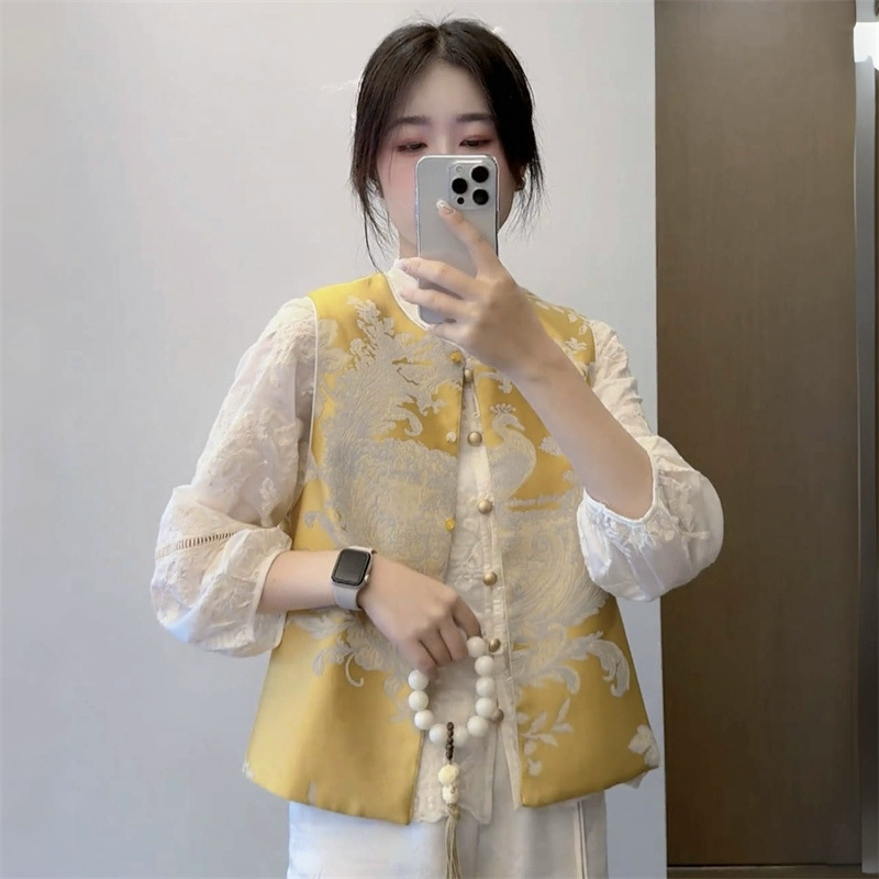 New Chinese Style National Style Embroidered Vest Jacket Women's Spring 2025 New Style Heavy Industry Retro Vest Shirt Trendy