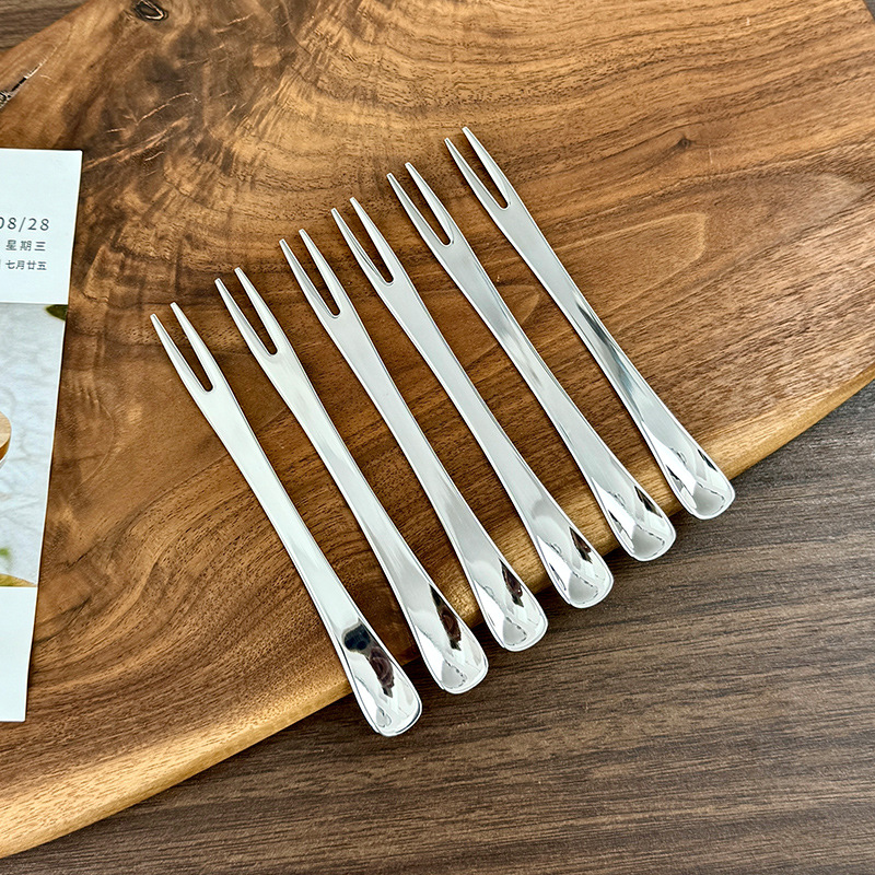 Chockmen Zhuo Deming 18 / 10 tenedor de cangrejo de acero inoxidable de doble cabeza tenedor cuchara de postre tenedor de fruta multiuso tenedor de cangrejo