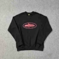 Round neck sweatshirt-black and red print