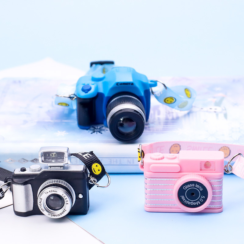 Dog Plush Toy with Ribbon Strap, Sound-Making Camera Pendant, Cartoon Camera Necklace Charm, Keychain, Graduation Gift Dog Plush Toy with Ribbon Strap, Sound-Making Camera Pendant, Cartoon Camera Necklace Charm, Keychain, Graduation Gift