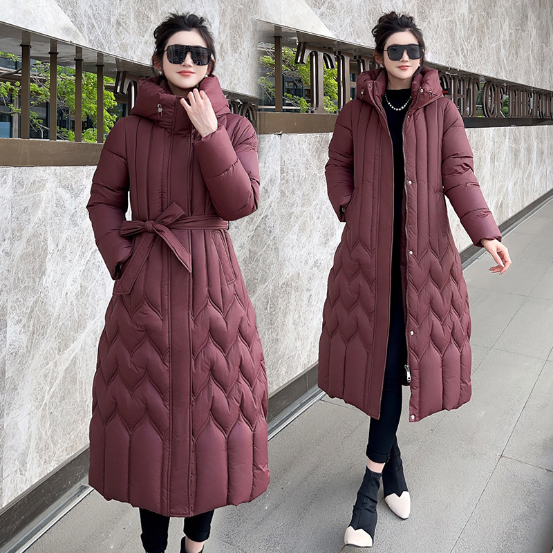 2025 invierno rodilla larga ropa de algodón de mujer delgada ropa de algodón de pluma de aire exterior grande chaqueta de algodón gruesa moda