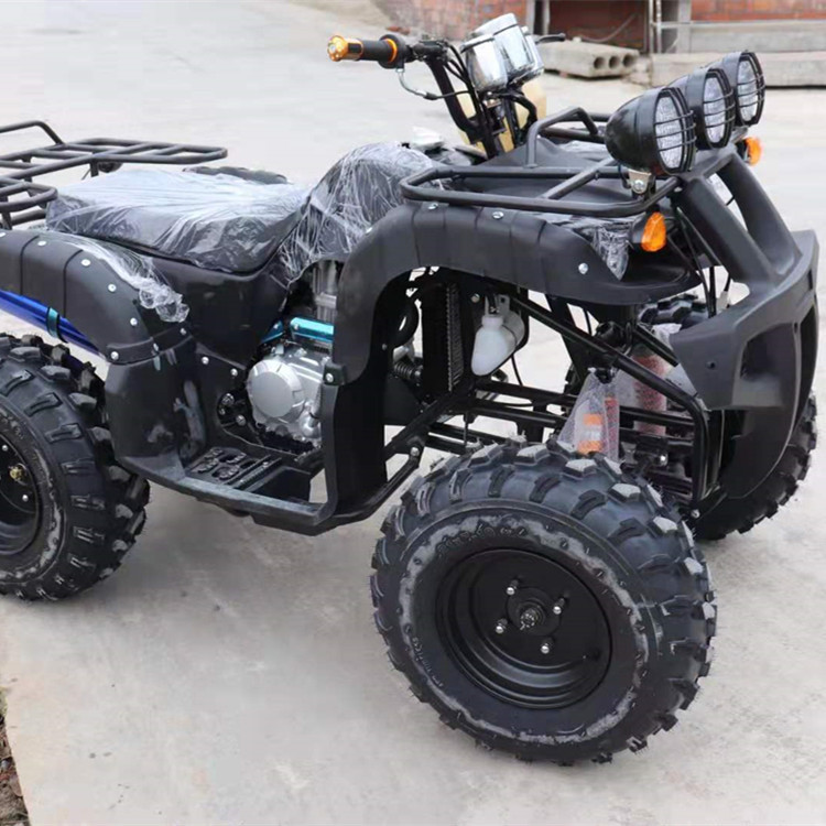 ATV gran toro cuatro ruedas motocicleta todoterreno doble universal conducción todo terreno coche deportivo de gasolina de montaña