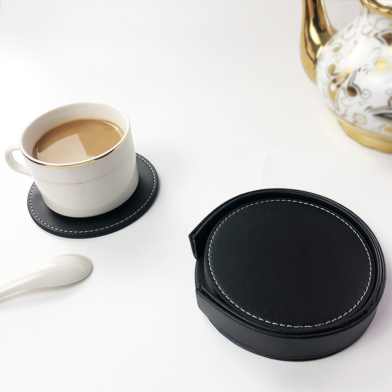 クリエイティブ家具ホテルのコースターの卸売セットは、10cmのラウンドPUのコーヒーマットのコースターの卸売を追加することができます。|undefined