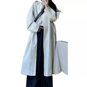 White trench coat, short jacket, British style