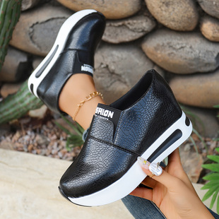 ������ŮЬ��2025�¿��n�����¸����һ�_�Ŵ���͸�����e��Ь���l