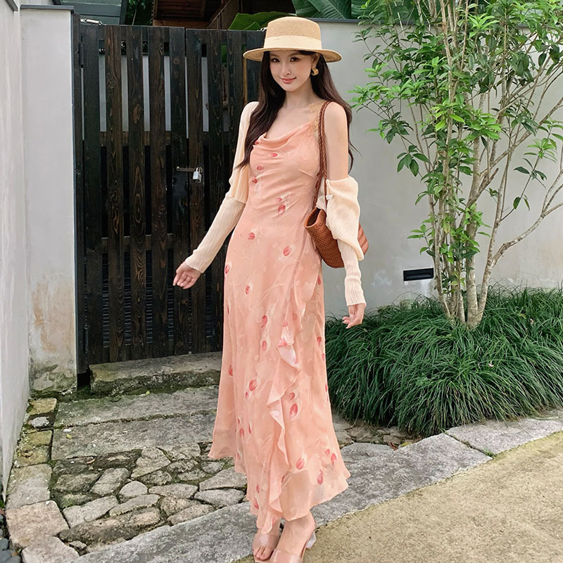 Xiu Xixi 2026 Summer White Label Elegant High-Waisted Ruffle Dress Printed Pure Desire Vacation Dress for Women 88622 Xiu Xixi 2026 Summer White Label Elegant High-Waisted Ruffle Dress Printed Pure Desire Vacation Dress for Women 88622