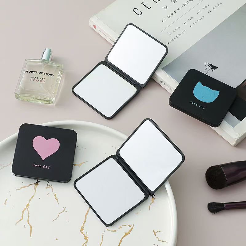 Espejo de maquillaje Espejo plegable en el viento alto valor facial Fairy estudiantes portátiles con mini espejo
