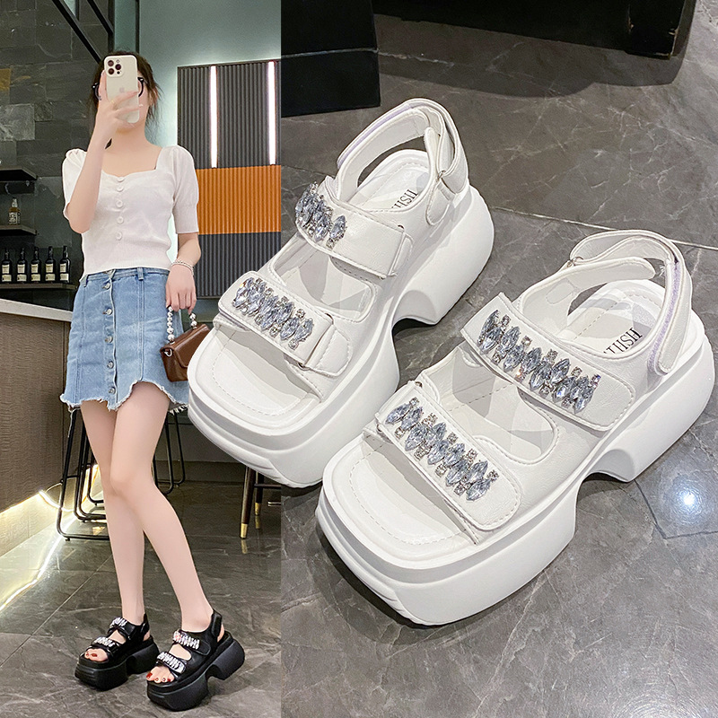 Fashionable comfortable casual beach universal sandals platform…