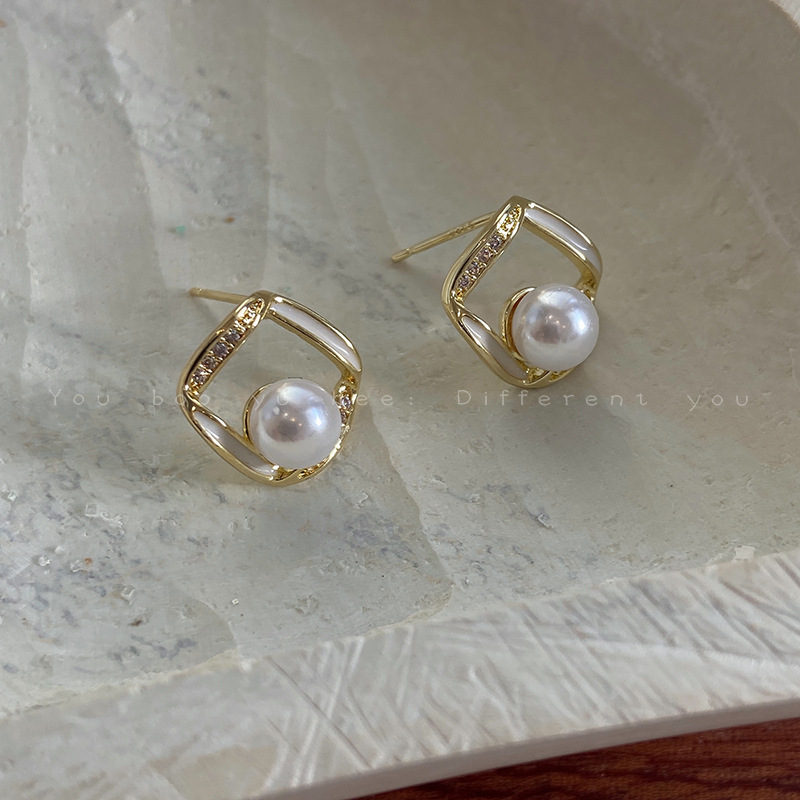 6540a40701161f7ca2ac31ac1a225b