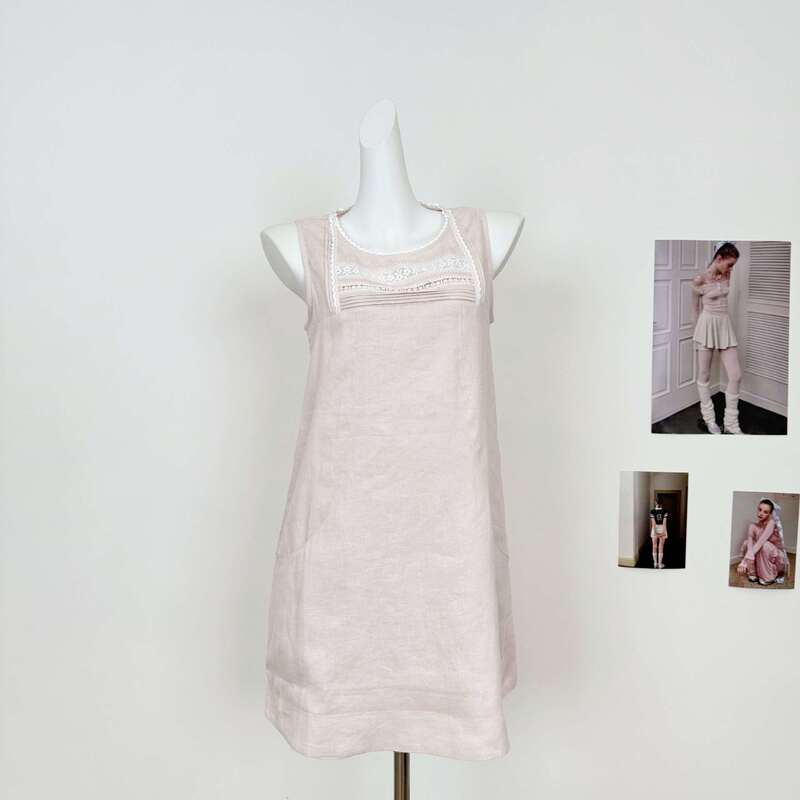 Linen Pink Lace Sleeveless Dress with Round Neck and Cut-Out A-Line Loose Long Skirt for Spring and Summer Linen Pink Lace Sleeveless Dress with Round Neck and Cut-Out A-Line Loose Long Skirt for Spring and Summer