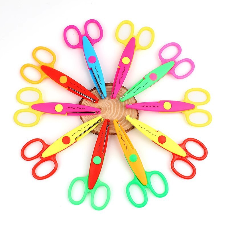 Children's Wavy Edge Scissors for Elementary Students, Plastic, Safe, Won'T Hurt Hands, Art Class DIY Tools for Paper Cutting