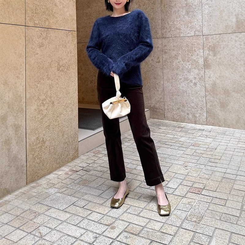 In-Stock Paris Twilight Ultra-Flattering Straight-Leg Fashionable Straight-Leg Pants with Fine Corduroy and Small Slit, Versatile Cropped Pants