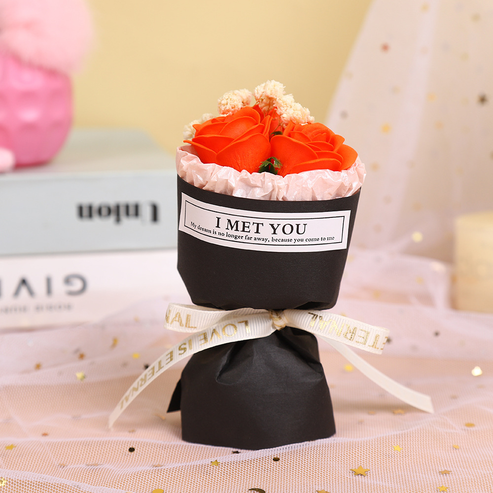 Día de San Valentín ins bolsillo encuentro pequeño ramo de flores MINI novia regalo decoración de automóvil salida de aire mini rosa