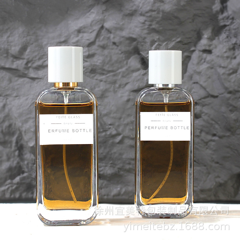 玻璃香水瓶50ML精致卡口扁方喷雾香水瓶透明玻璃分装瓶带木盖