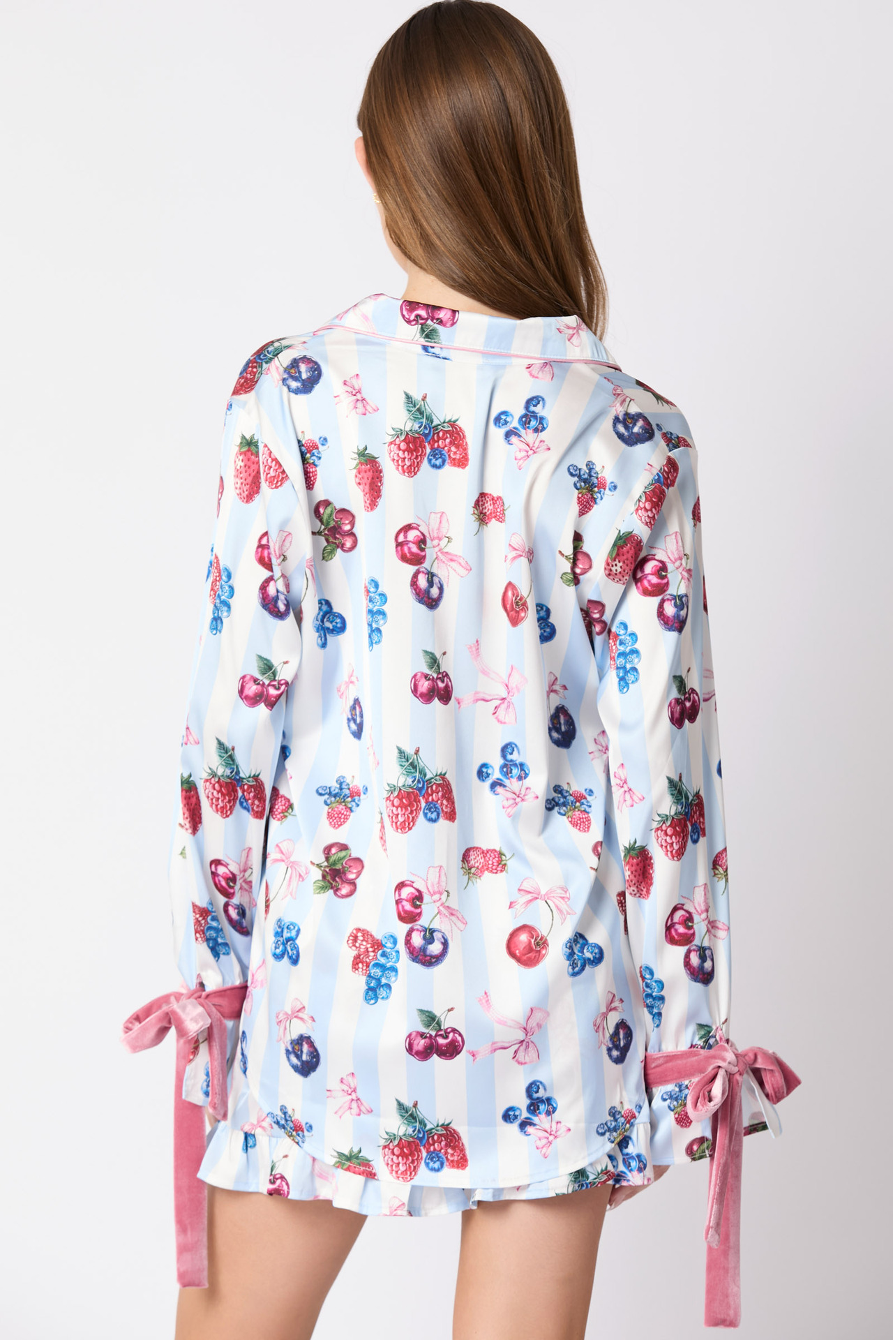 Lange pyjama set van zijde voor dames met leuke cartoon print_voghion.com