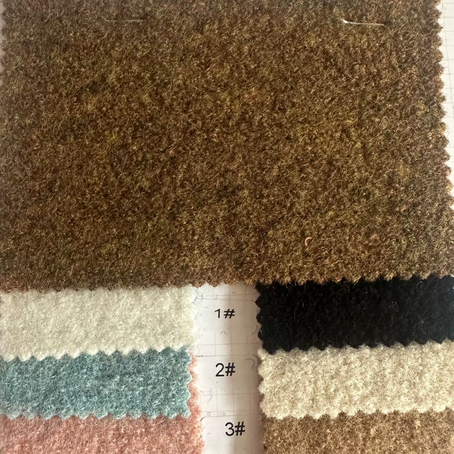 全毛针织强缩呢小圈圈呢秋冬针织外套呢520G现货供应混彩裤装面料