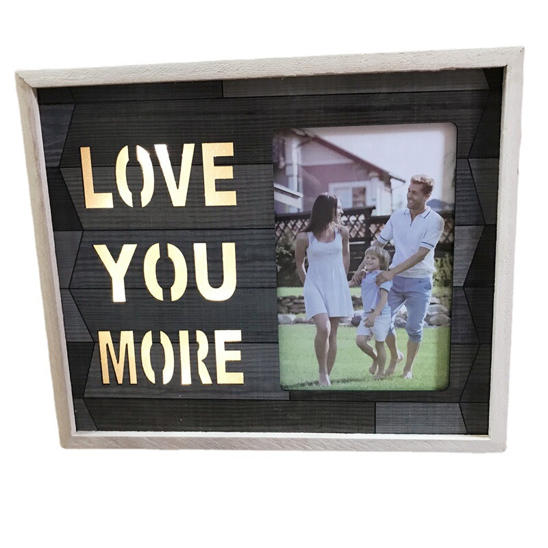 Customized Wooden Wall-Mounted Photo Frame with 3D Creative Letters, Desktop Ornament with Led Light Box, Mdf Laser-Engraved Photo Frame Customized Wooden Wall-Mounted Photo Frame with 3D Creative Letters, Desktop Ornament with Led Light Box, Mdf Laser-Engraved Photo Frame