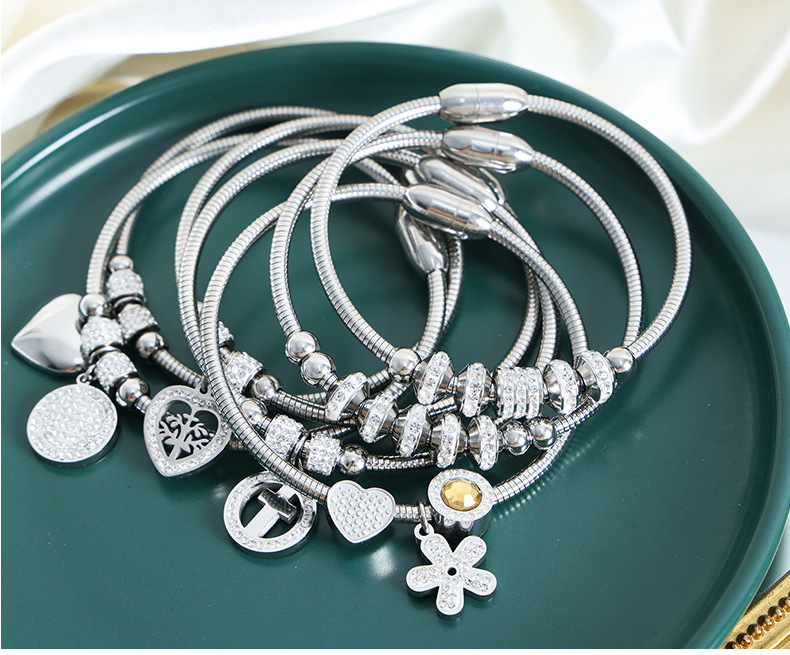Pendant Bracelet Set Magnetic Attraction Titanium Steel Bangles_voghion.com
