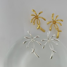 宫崎骏设计灵感烟火流线型金属耳钉烟火耳钉甜酷轻奢百搭高级感女