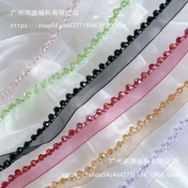 花边;布贴;钮扣