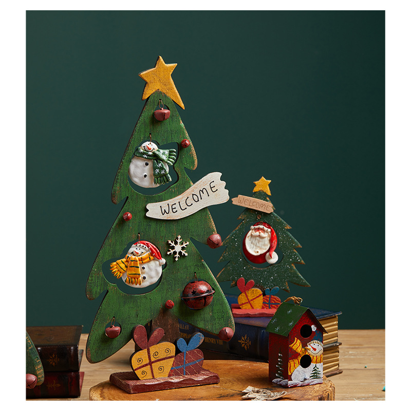 Buscando madera transfronteriza venta caliente una pieza de escritorio de árbol de Navidad árbol de decoración de muñeco de nieve decoración